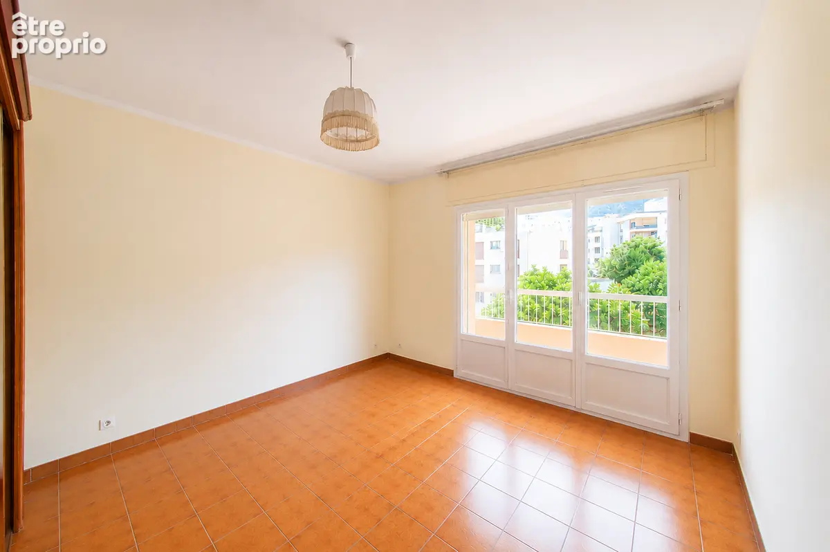 BASTIA - 81m² - Terrasses vue mer- place de parking. - photo 4