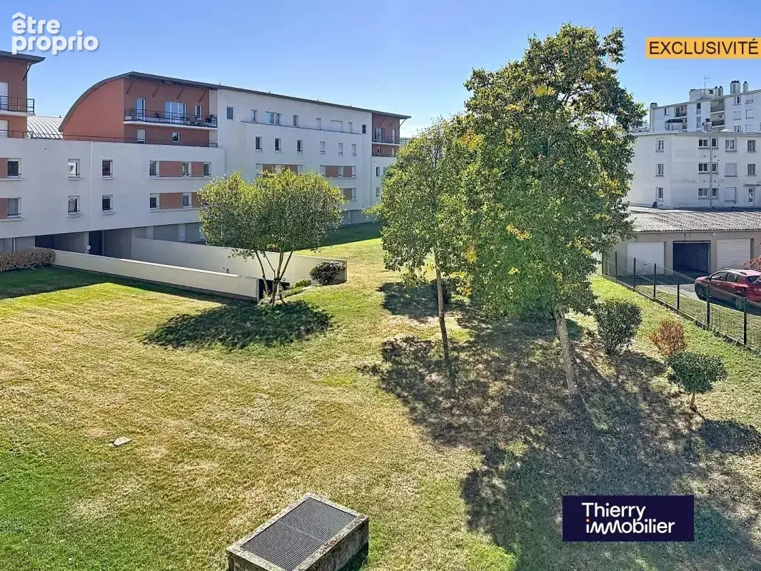T2 longchamp garage sur jardin - photo 2