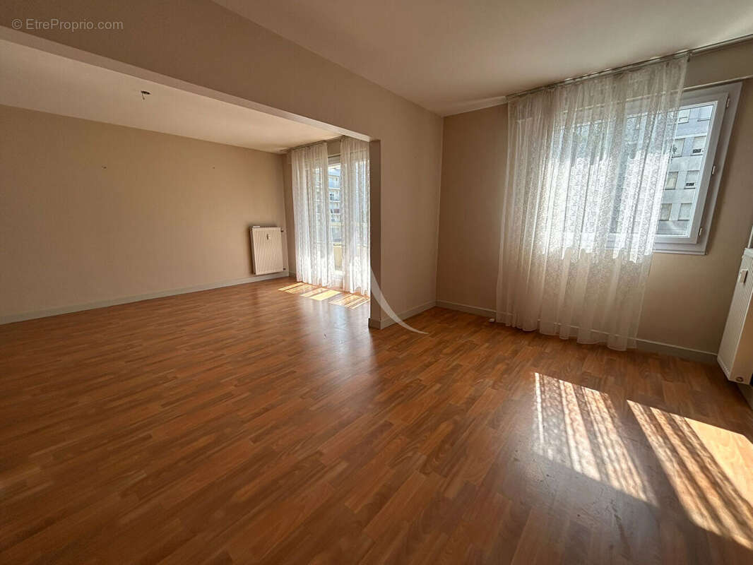 Appartement de 92 m² proche front de mer - photo 2