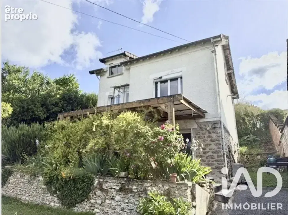 Photo 1 - Maison à SAINT-PIERRE-DU-PERRAY