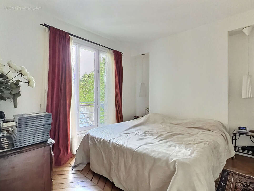 Appartement à PARIS-6E