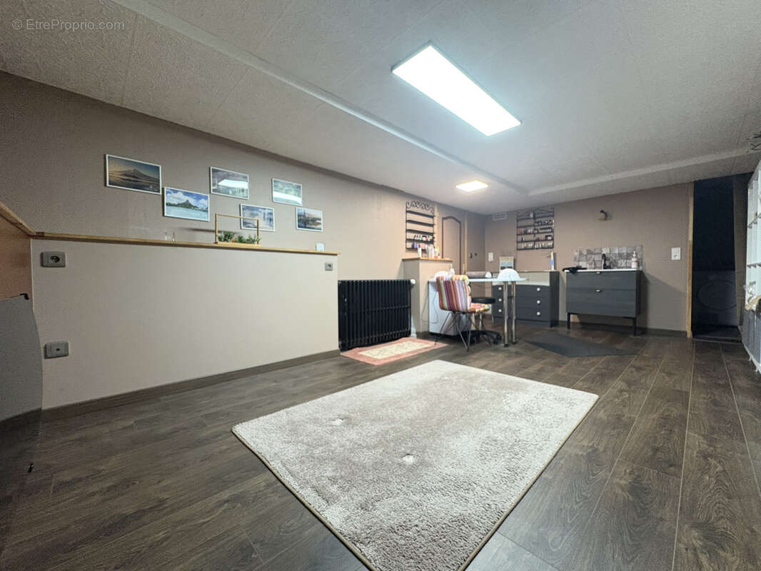 Maison à PUY-GUILLAUME