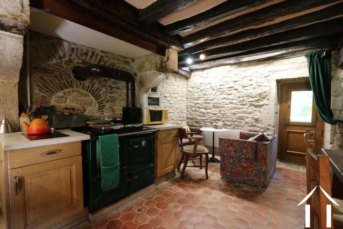 Maison à VAUCHIGNON