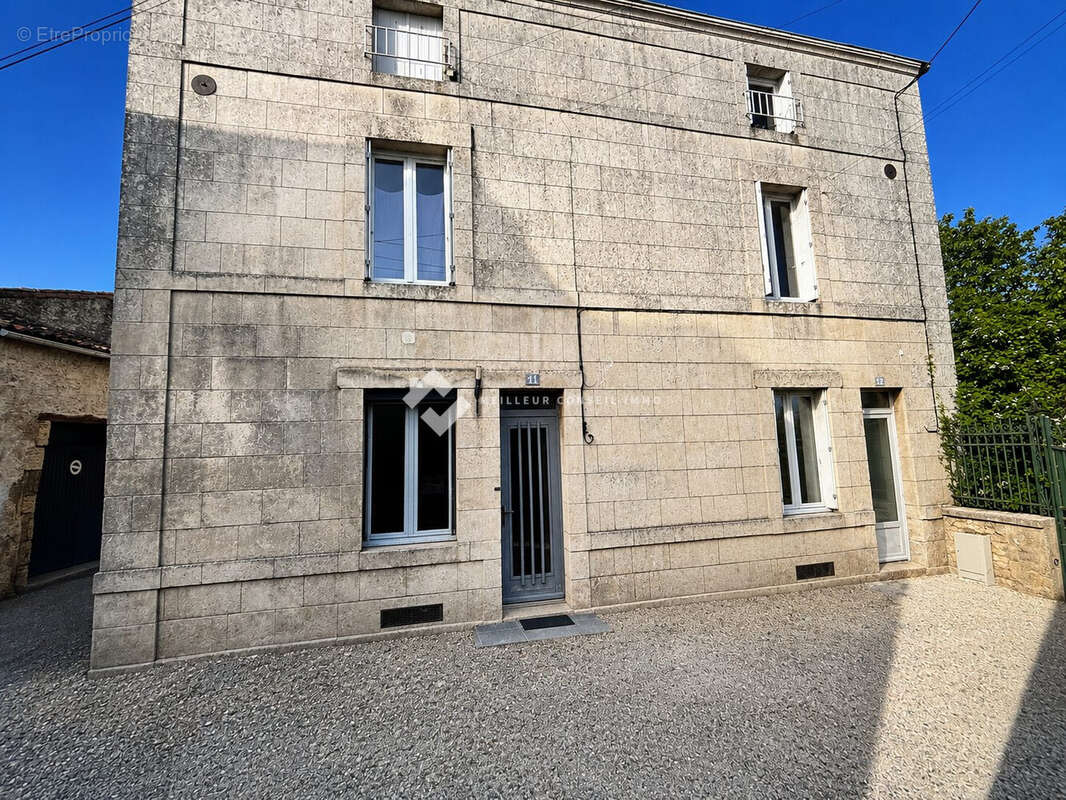 Maison à POITIERS