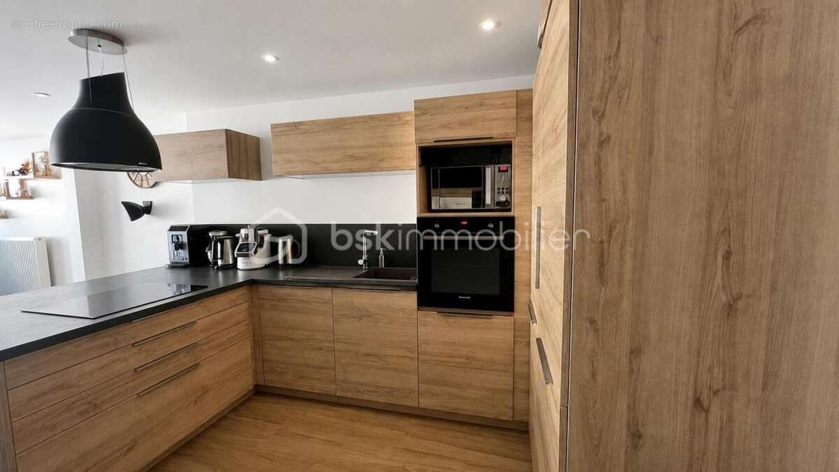 Appartement entièrement renové de 85.5m² - photo 3