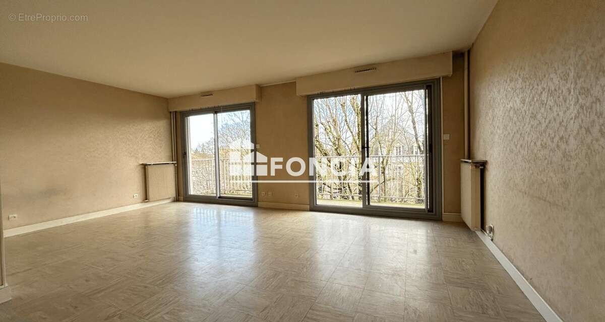 Appartement à JUVISY-SUR-ORGE