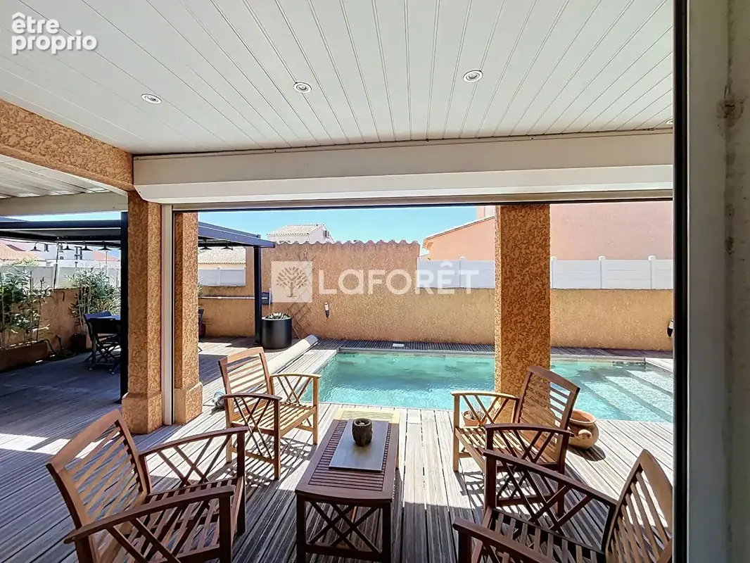 Maison proche Saint Cyprien à Latour Bas Elne 6 pièce(s) 166 m2 - photo 2