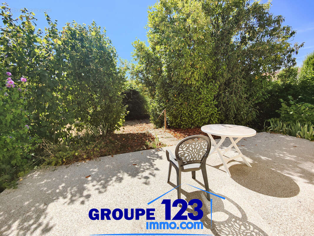 Pavillon familial sur sous-sol complet avec jardin   Cheny - photo 4