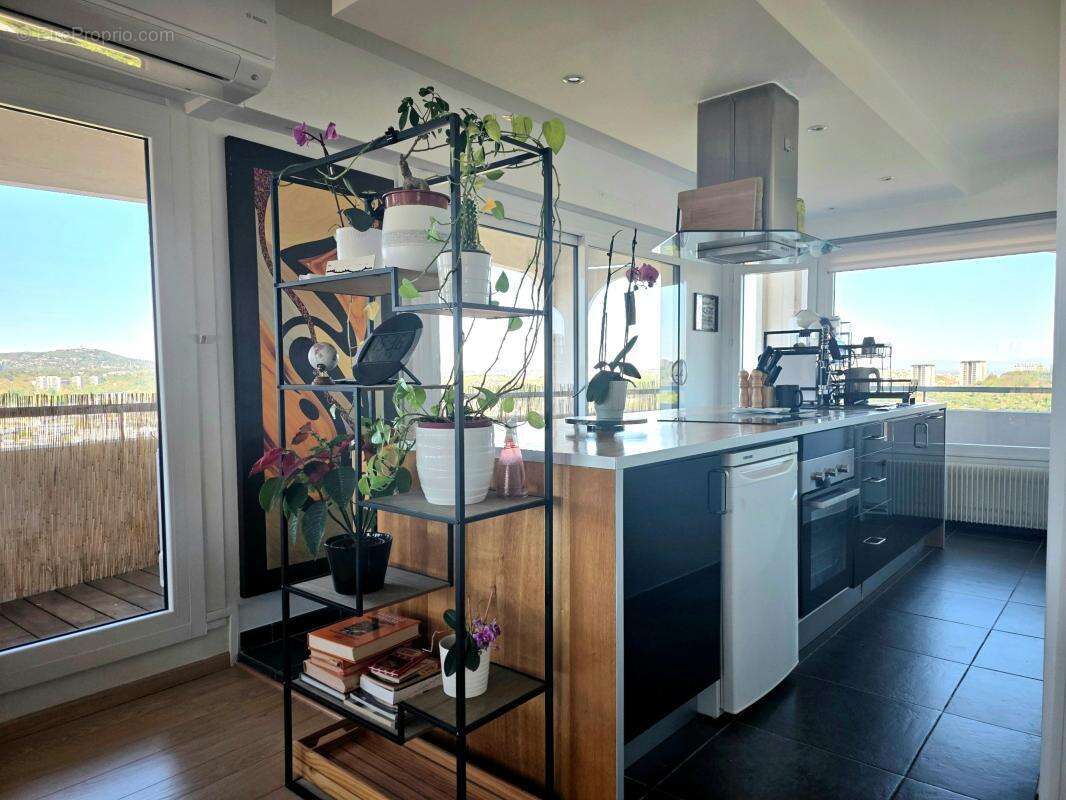 Appartement à LYON-9E