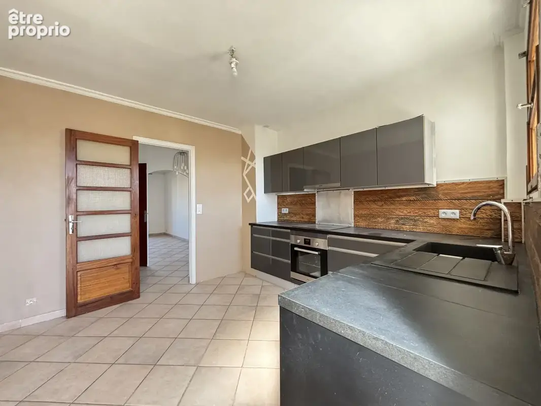 Toulon ouest - le temple - dernier etage 90m2 + balcon 13m2 - photo 9