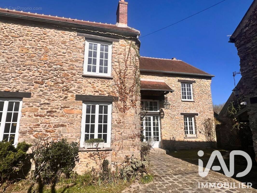 Photo 1 - Maison à BLANDY