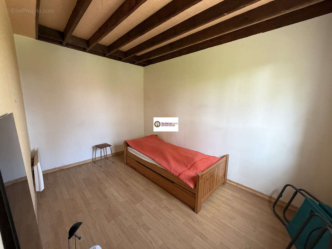 Maison à LE MELE-SUR-SARTHE