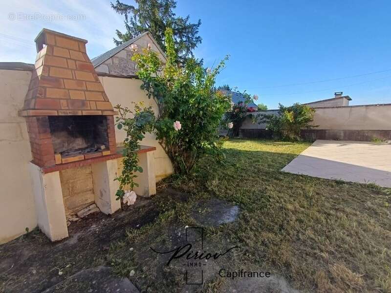Maison à vendre 6 pièces - Dépendances - 4932 m² - photo 12