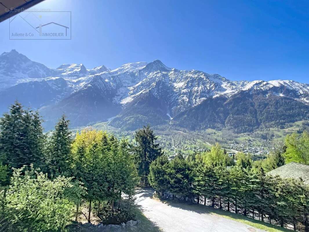 Appartement à LES HOUCHES