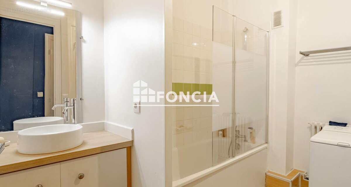 Appartement à SAINT-CYR-SUR-LOIRE