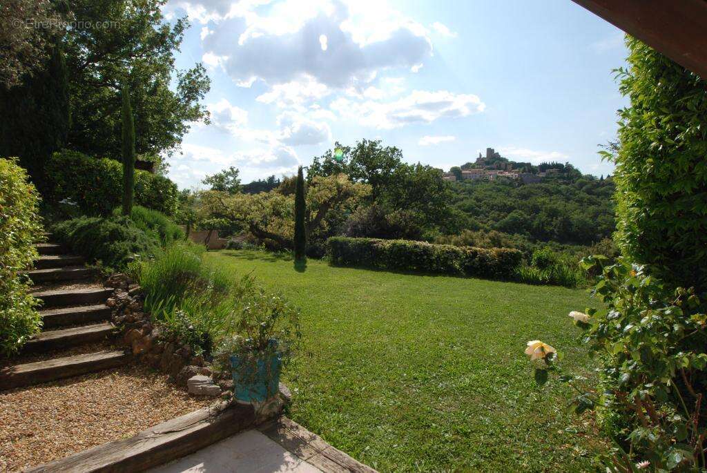 RMS by C ref 864 Vue de la terrasse - Maison à GRIMAUD