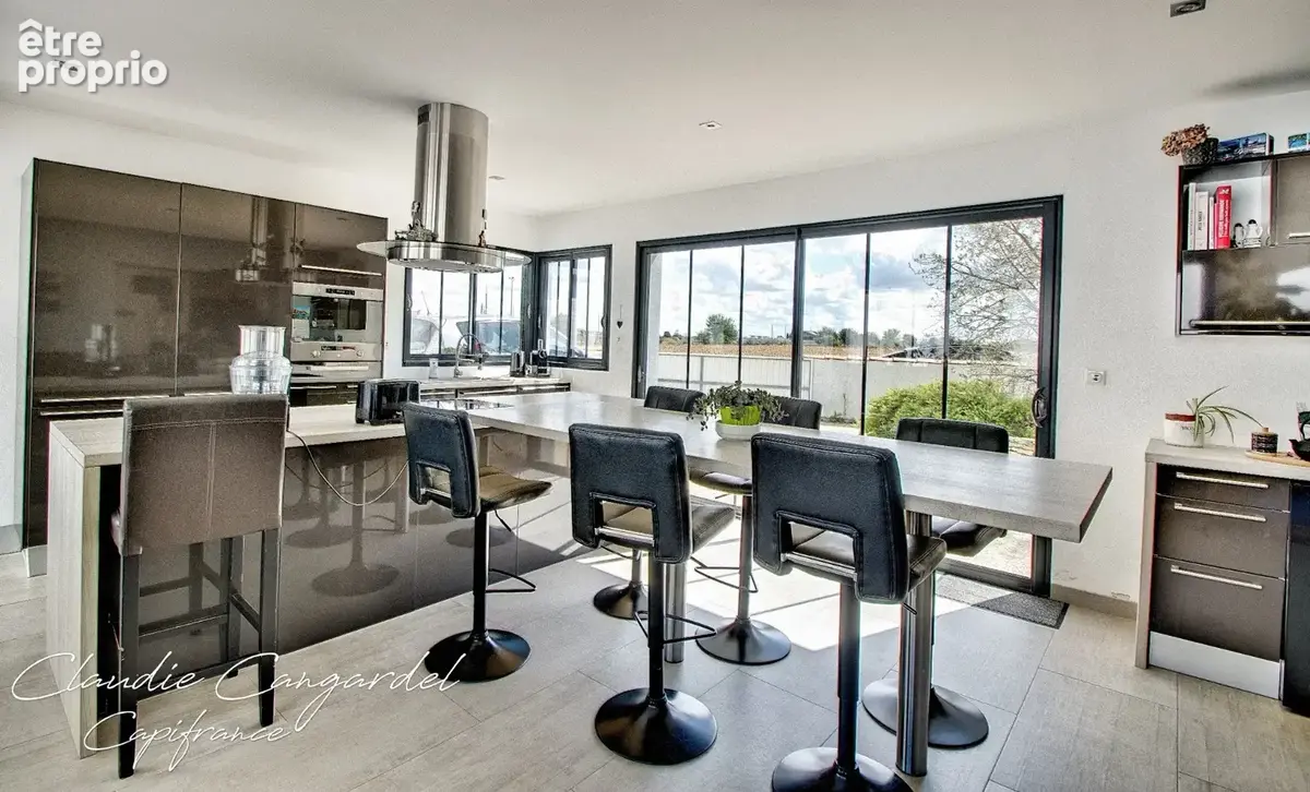 Maison à vendre 5 pièces LA JARNE (17) - photo 2