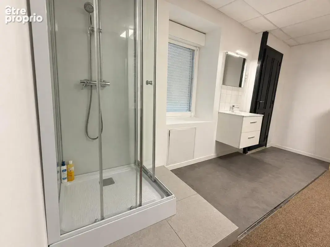 Appartement 11 pièces 375 m² à vendre à Saint-Ambroix (30500) - photo 11