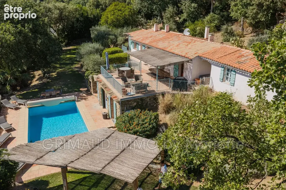 Maison 6 pièces 131 m² à vendre à La Garde-Freinet (83680) - photo 4