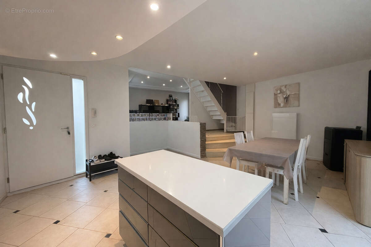 59902018b.jpg - Maison à NOAILLES