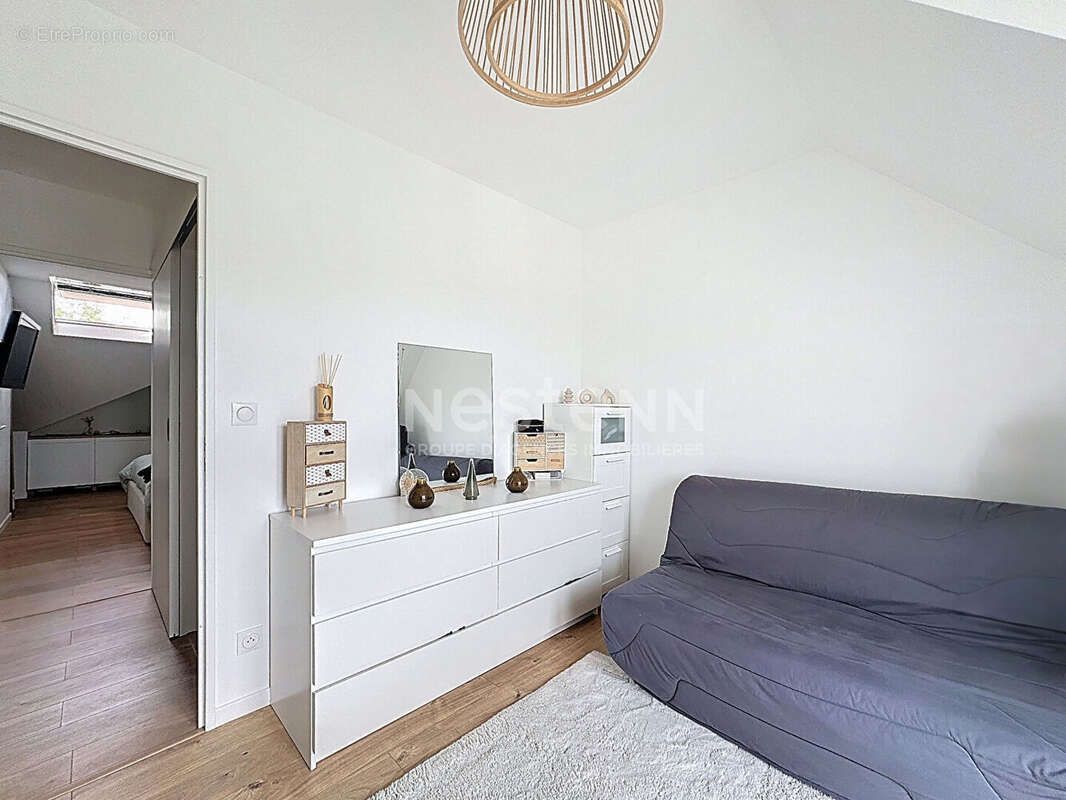 Appartement à LAMORLAYE