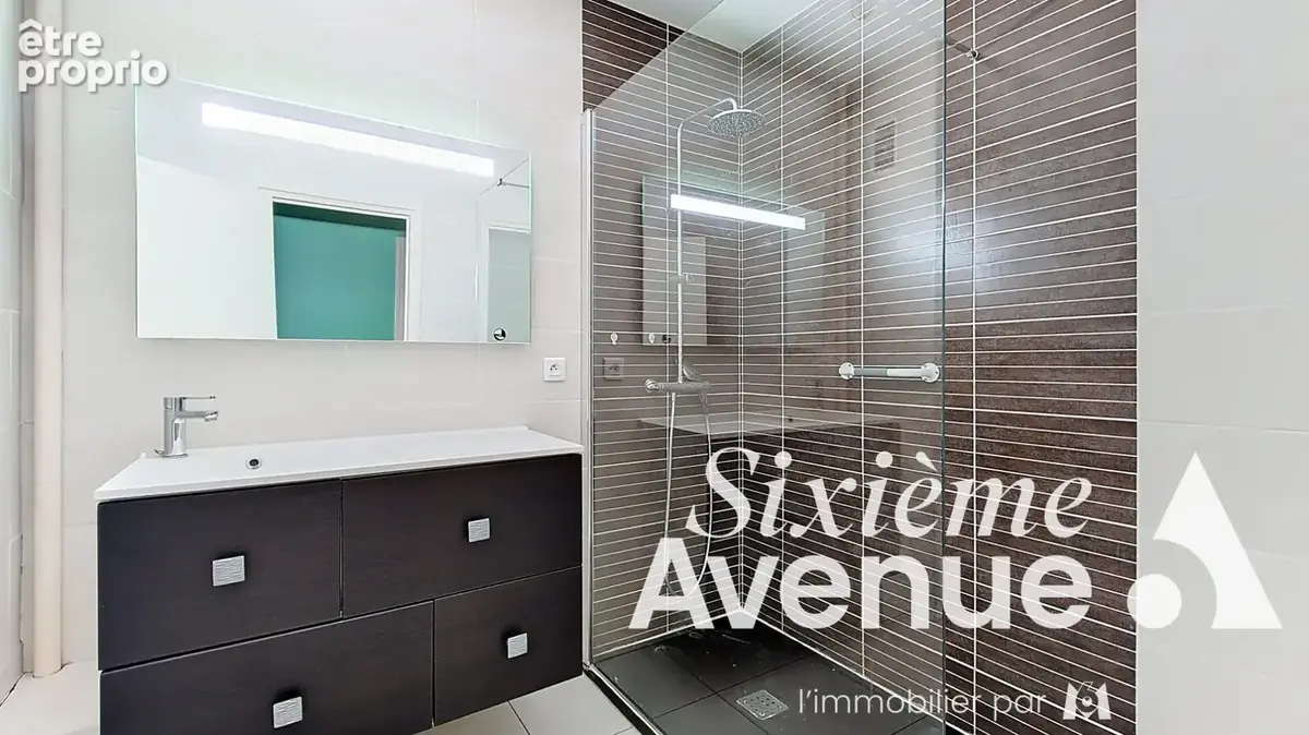 Appartement Saint Priest 4 pièces 81 m2 lumineux et tout confort climatisé - photo 6