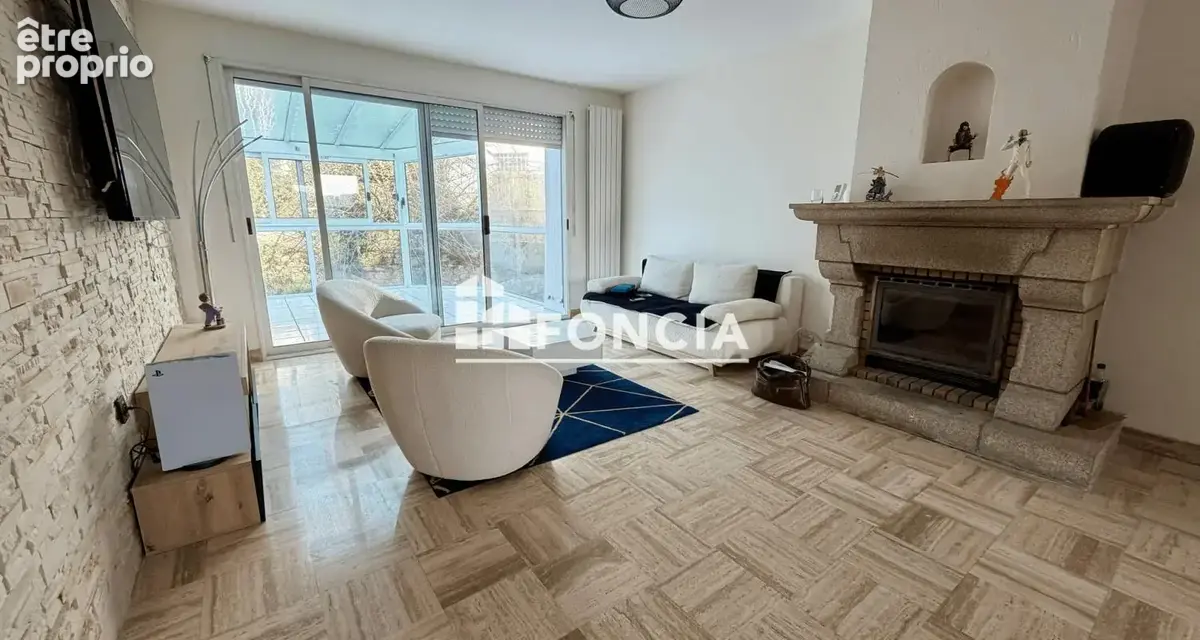 Ideal Investissement, Spacieux appartement de 133M2 - photo 2