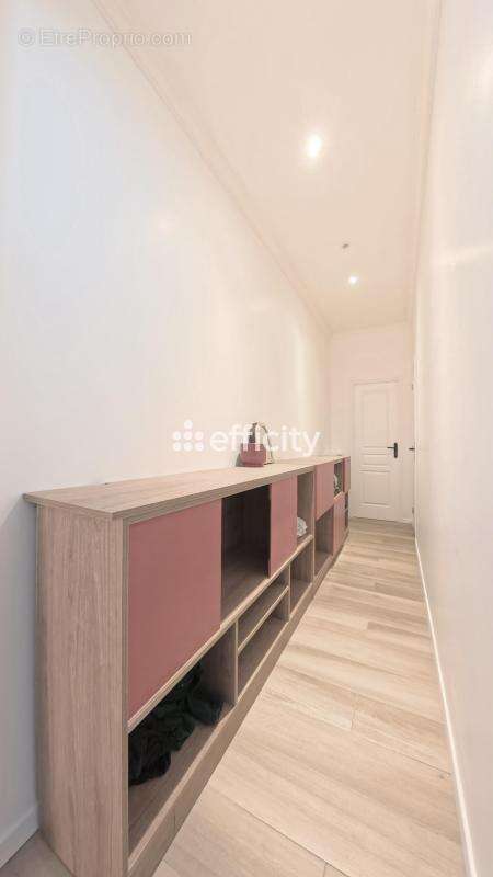 Appartement à PARIS-12E