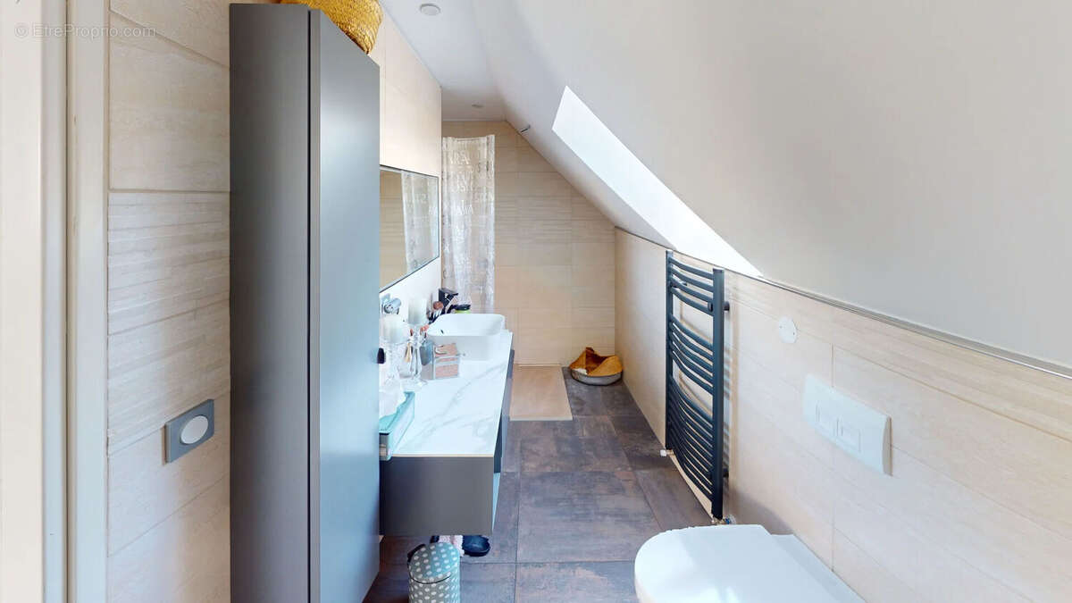 À vendre - Villa contemporaine 155 m² - Quartier Montboucons, Besançon - photo 9