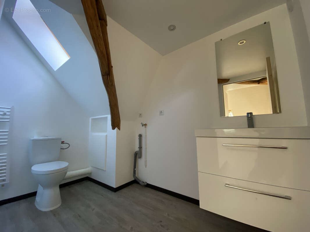 Maison à MOULINS-LA-MARCHE