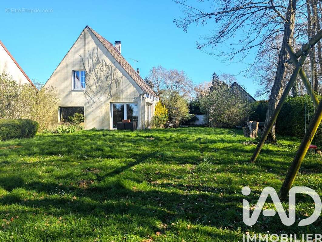 Photo 2 - Maison à AUNEAU