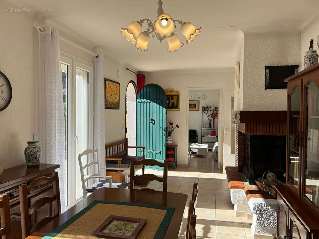 Maison à SAINT-MARTIN-DE-CASTILLON