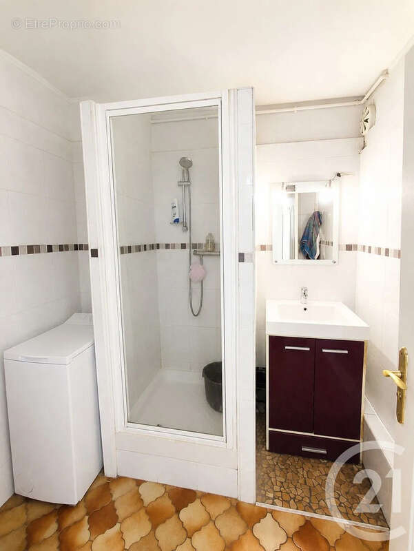 Appartement à BRON