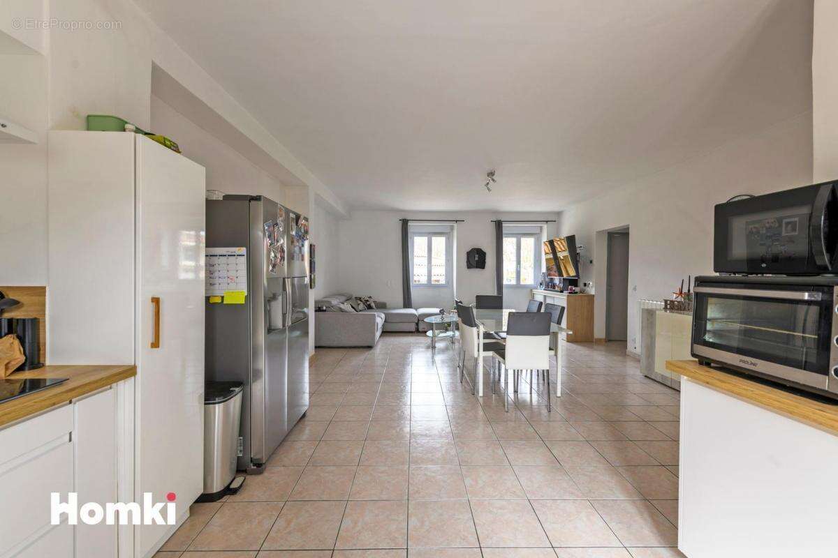 Appartement à QUISSAC