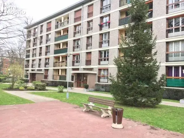 Appartement 5 pièces 81 m² à vendre à Livry-Gargan (93190) - photo 1