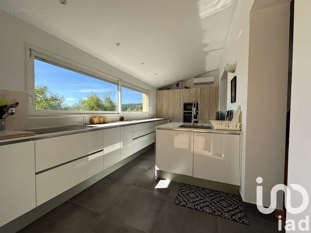 Photo 4 - Maison à CEYRESTE