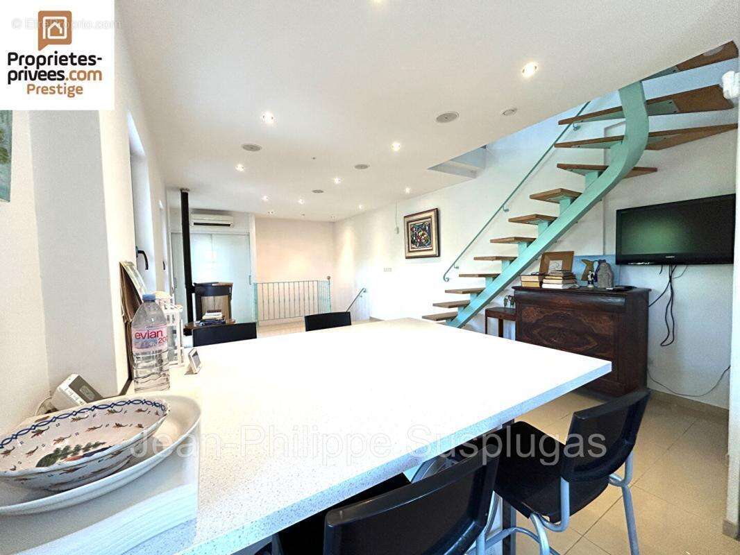 Appartement à SAINT-CYR-SUR-MER