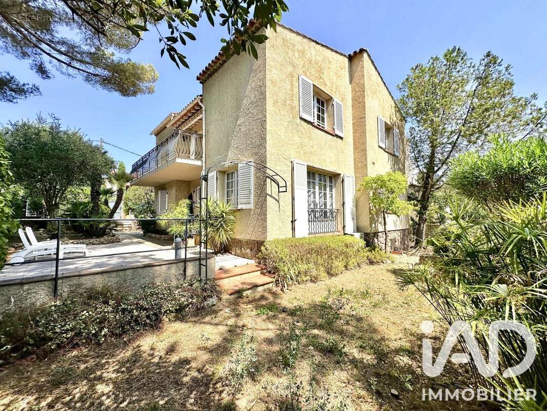 Maison 186 m² à Frejus  - photo 3