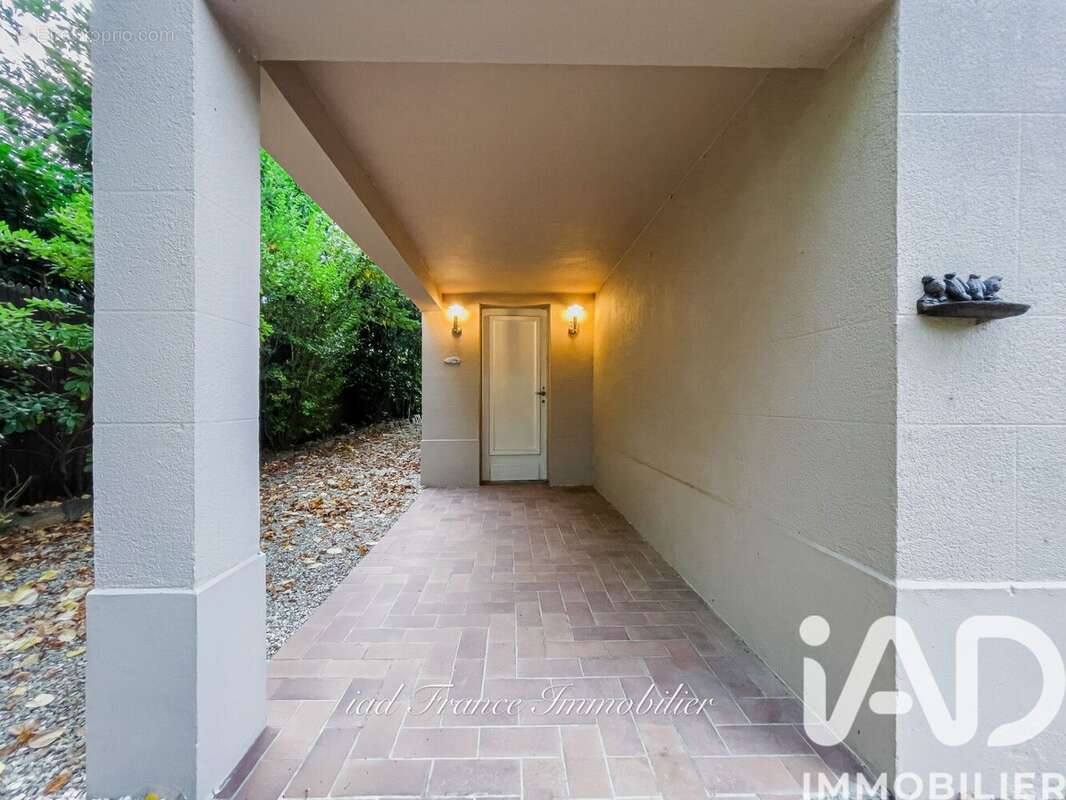 Photo 8 - Maison à LES LOGES-EN-JOSAS