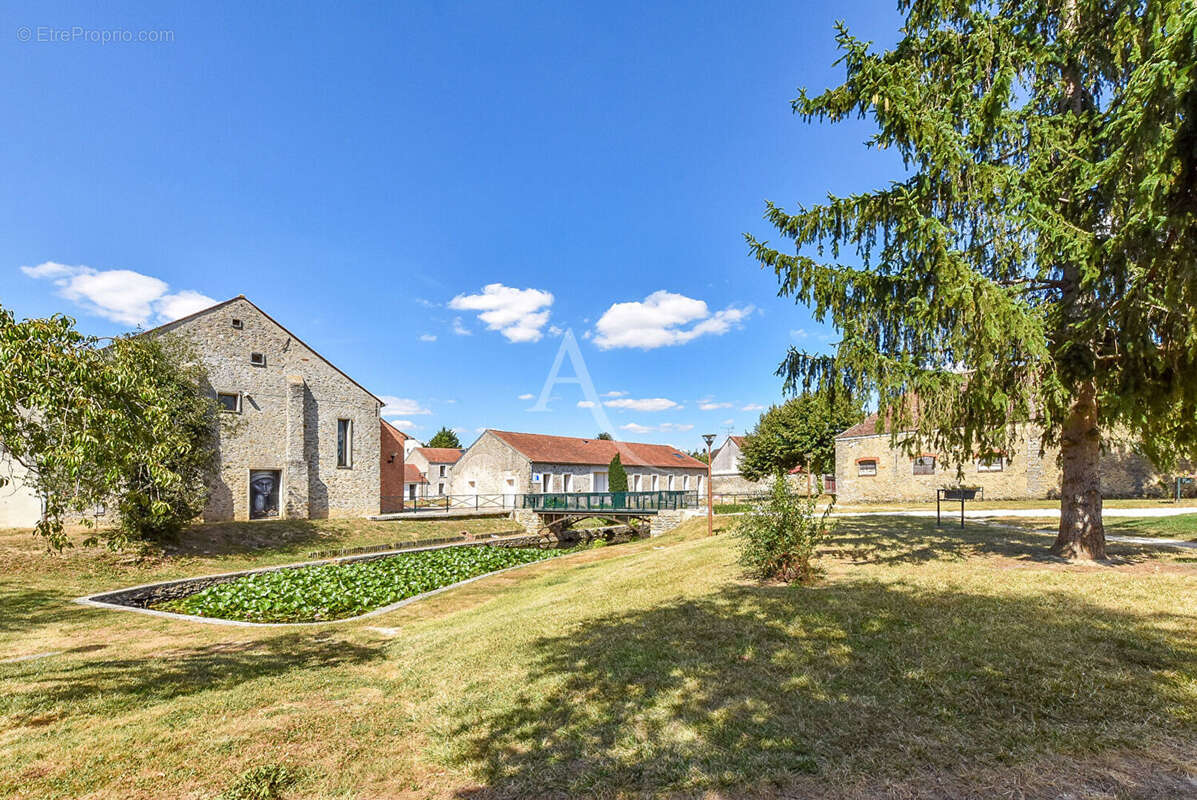 Appartement à MORMANT