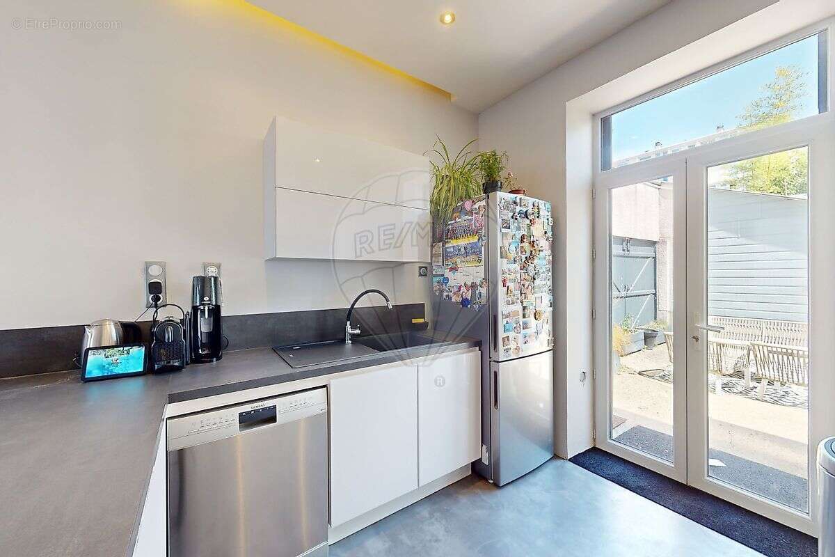 Maison à FLEURY-LES-AUBRAIS