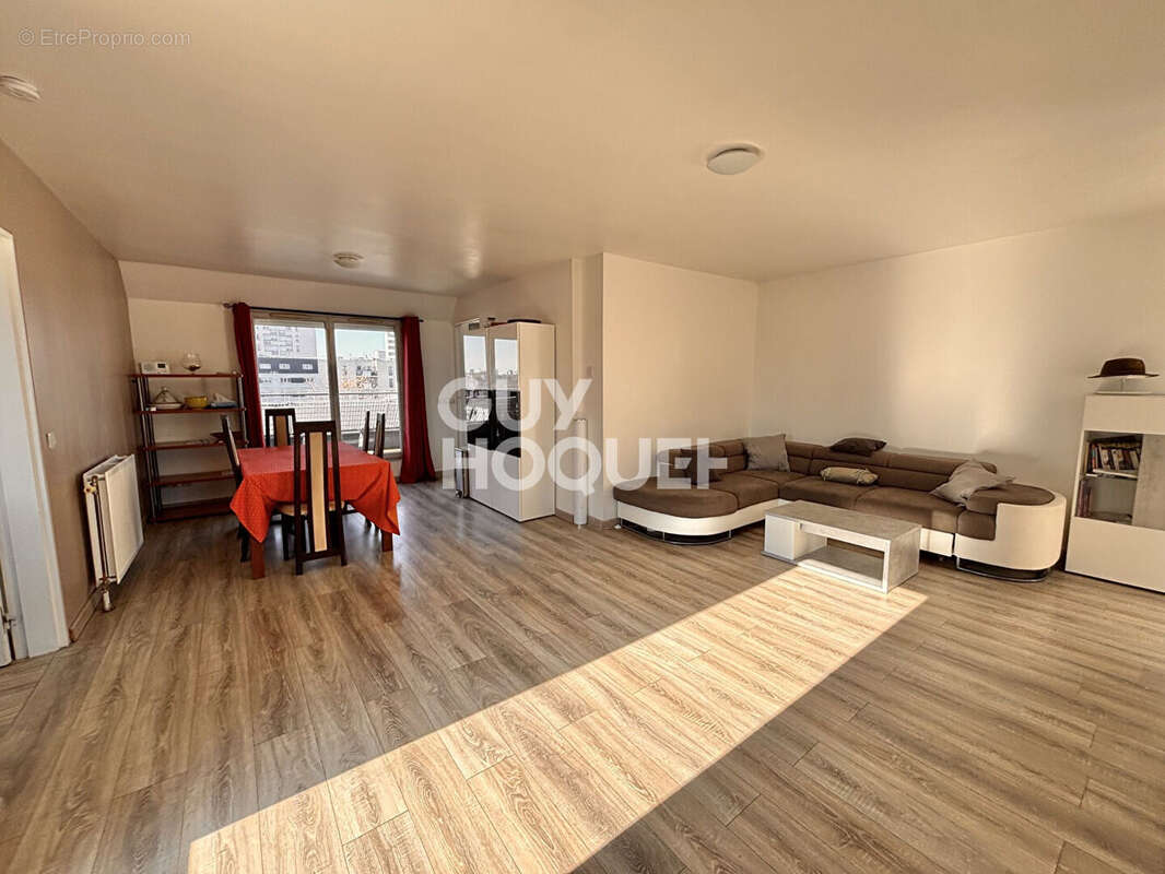 Appartement à SAINT-OUEN