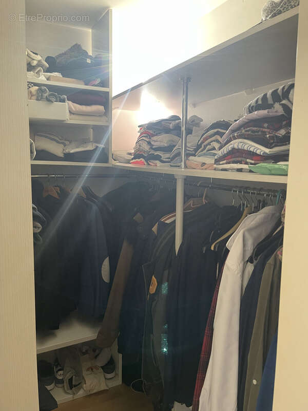 Appartement à SAINT-MAUR-DES-FOSSES