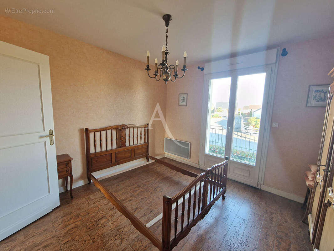 Maison à BONCHAMP-LES-LAVAL