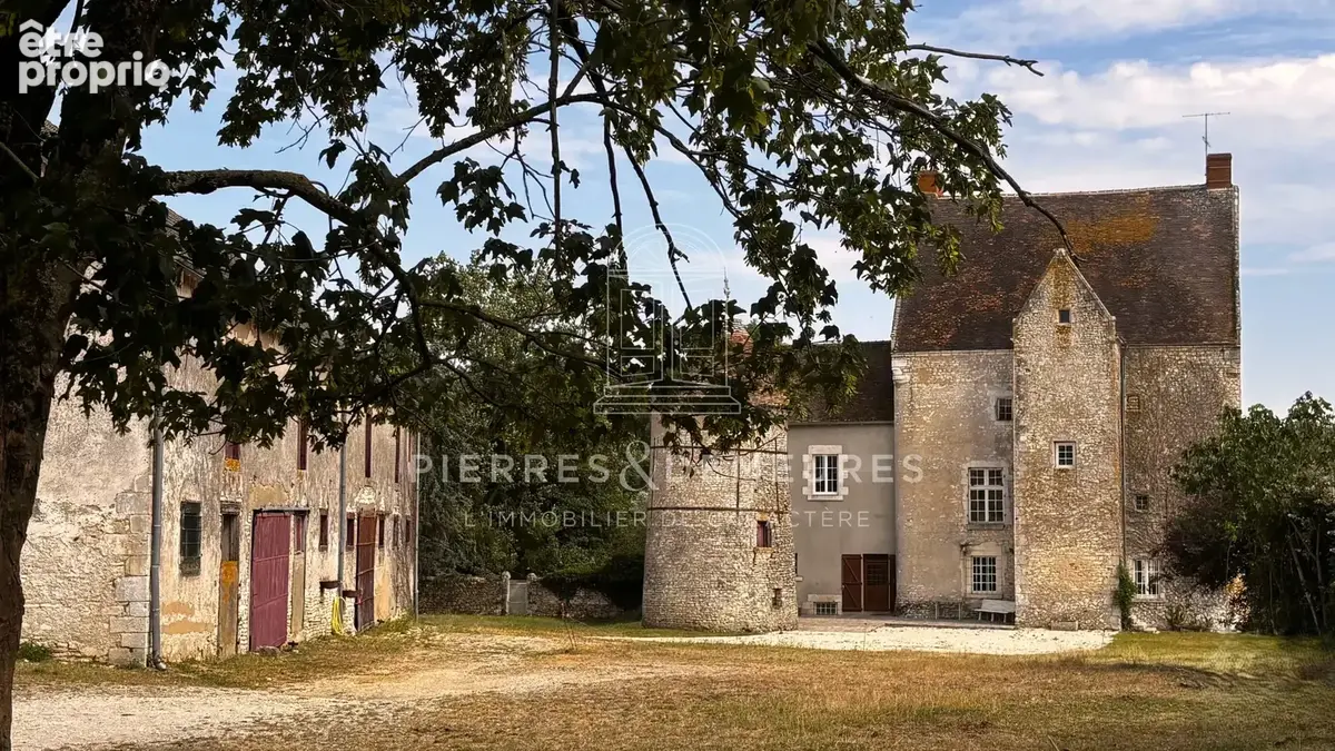 Manoir avec prairie  en bordure de riviere - photo 2