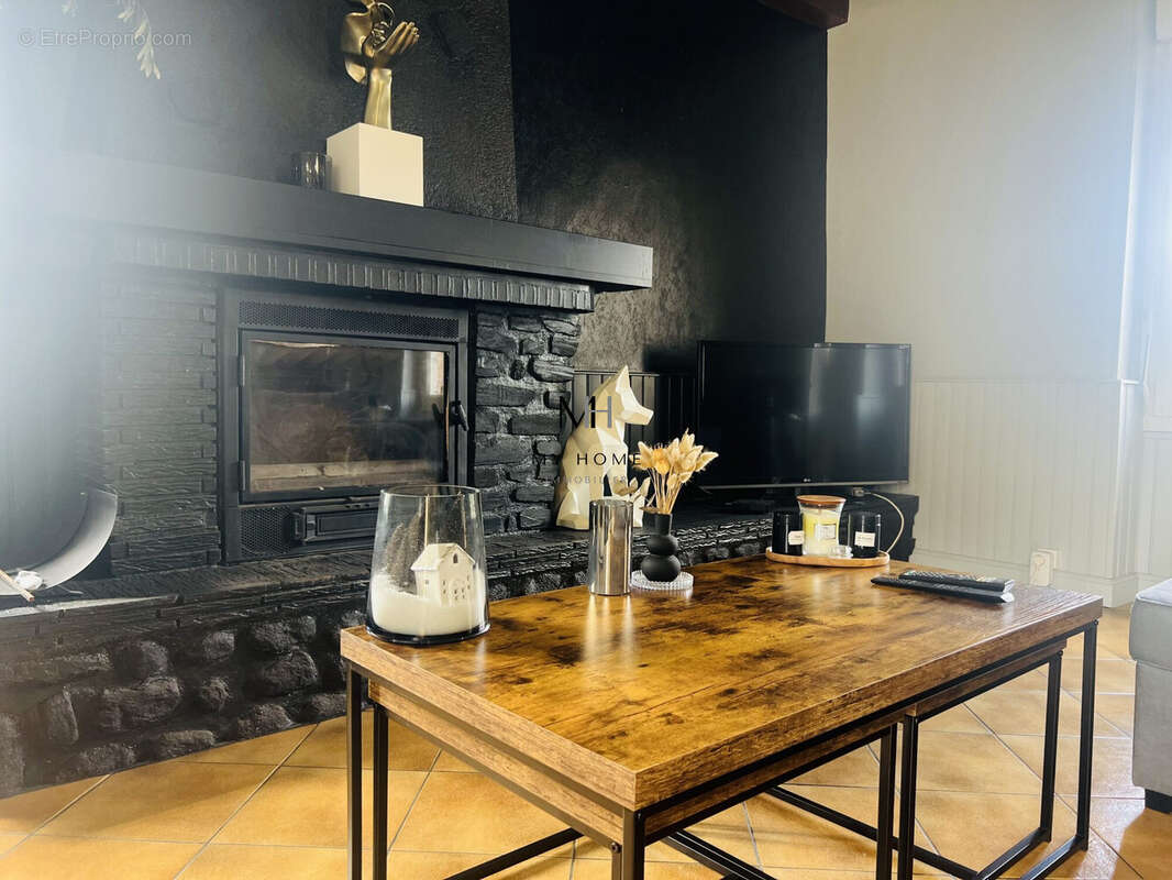 Maison 121 m² à Saint-Leonard-Des-Bois  - photo 4