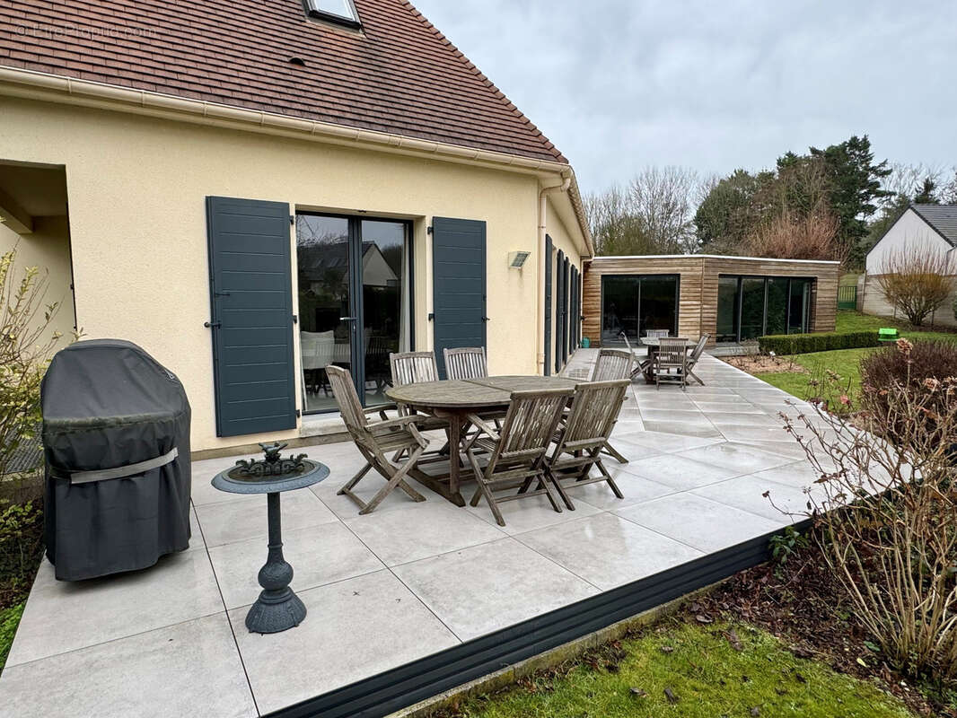 Maison à SAINT-FUSCIEN