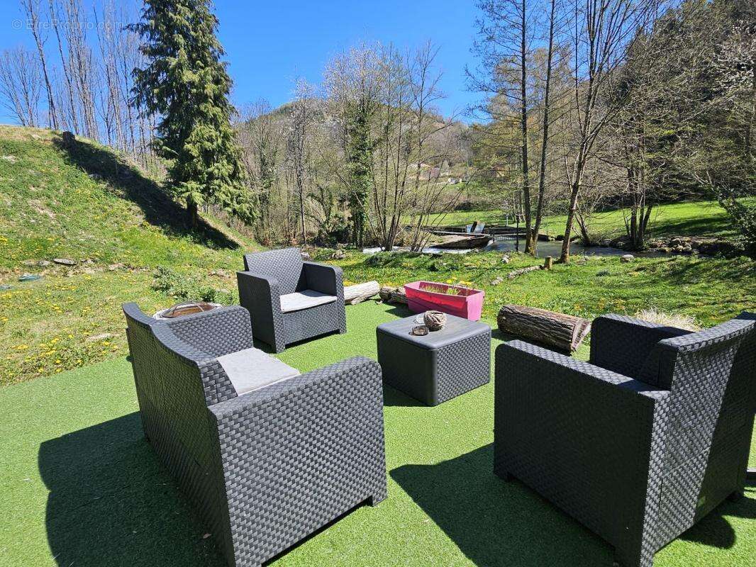 Maison à MONTFERRIER