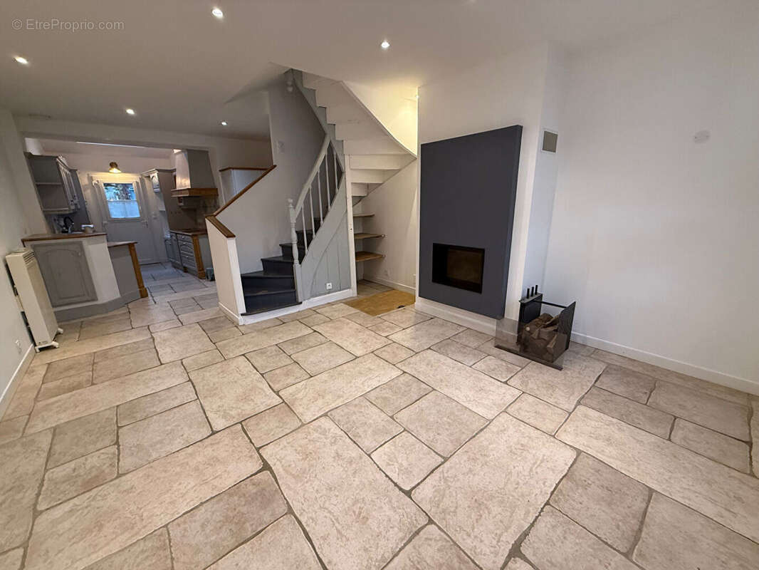 Maison à LE POULIGUEN