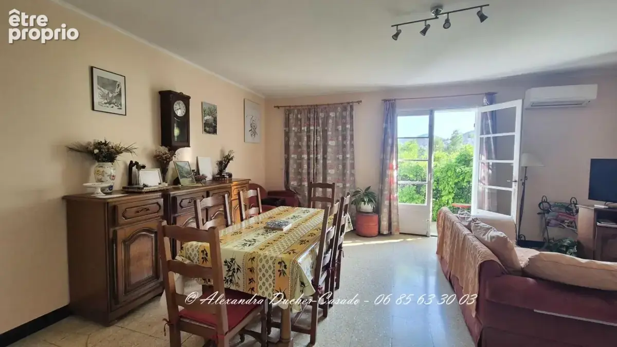 Maison avec 2 logements au coeur de Peyruis - photo 2